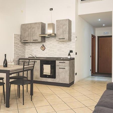Al Torrente Apartment Monza - Milano + Free Wifi Севезо Экстерьер фото