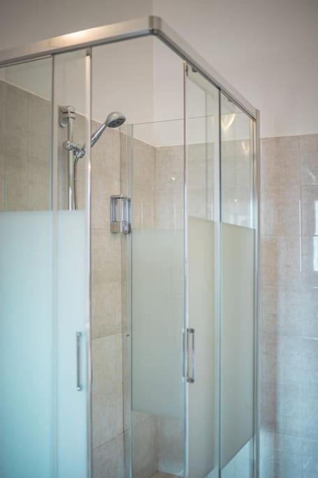 Al Torrente Apartment Monza - Milano + Free Wifi Севезо Экстерьер фото